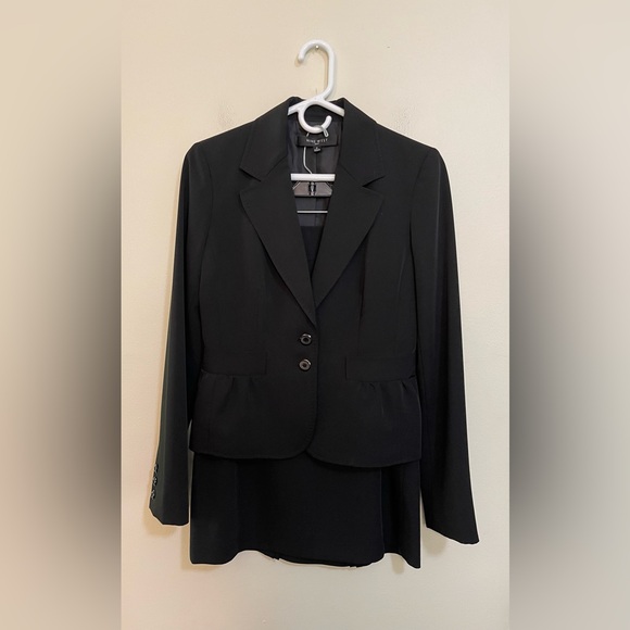 Nine West Women’s Suit 2 Pieces Set Black Jacket Blazer & Skirt Size 2 - Picture 15 of 17